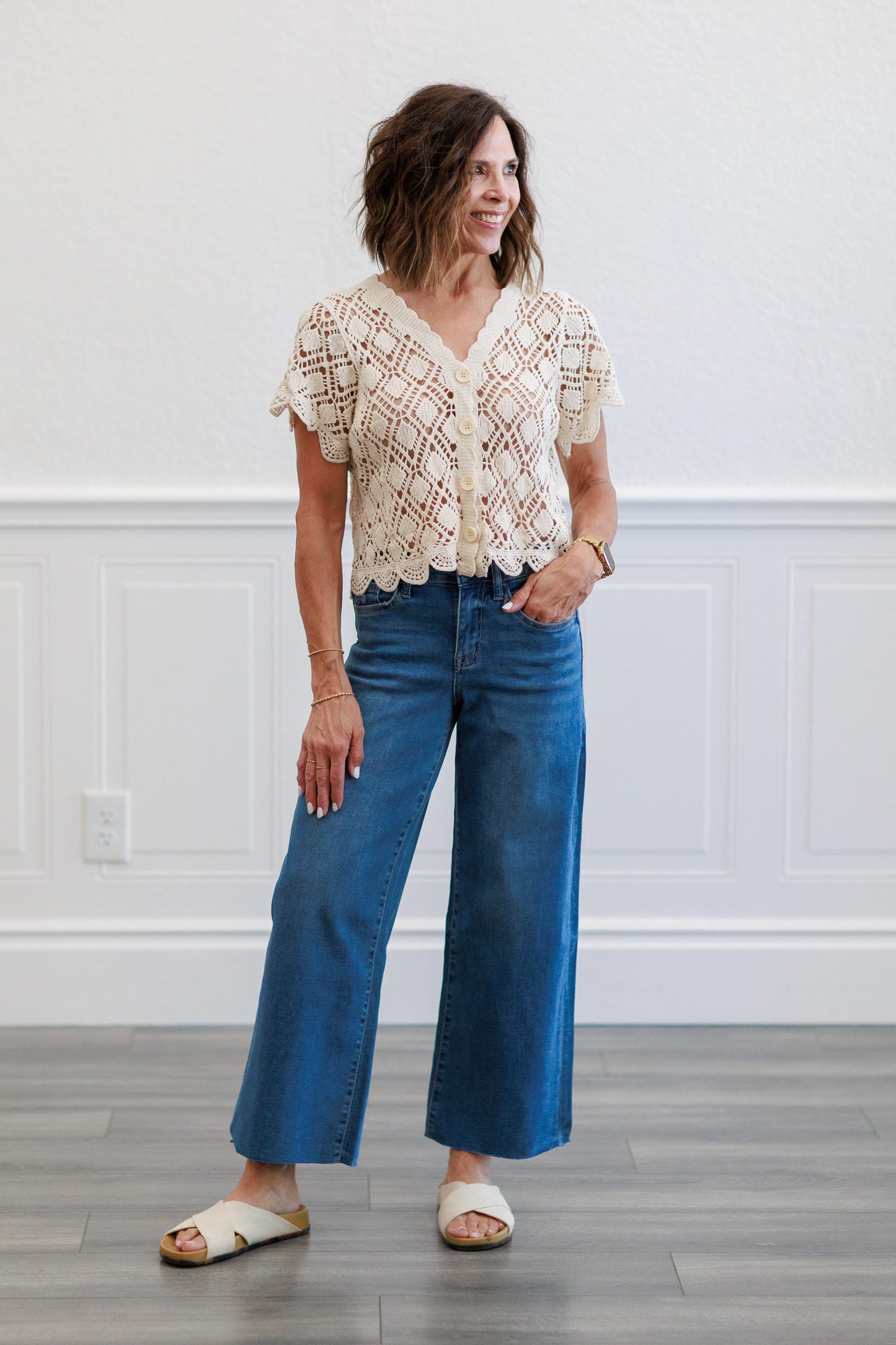 Super Soft Medium Wash High Waist Wide Leg Crop Jeans