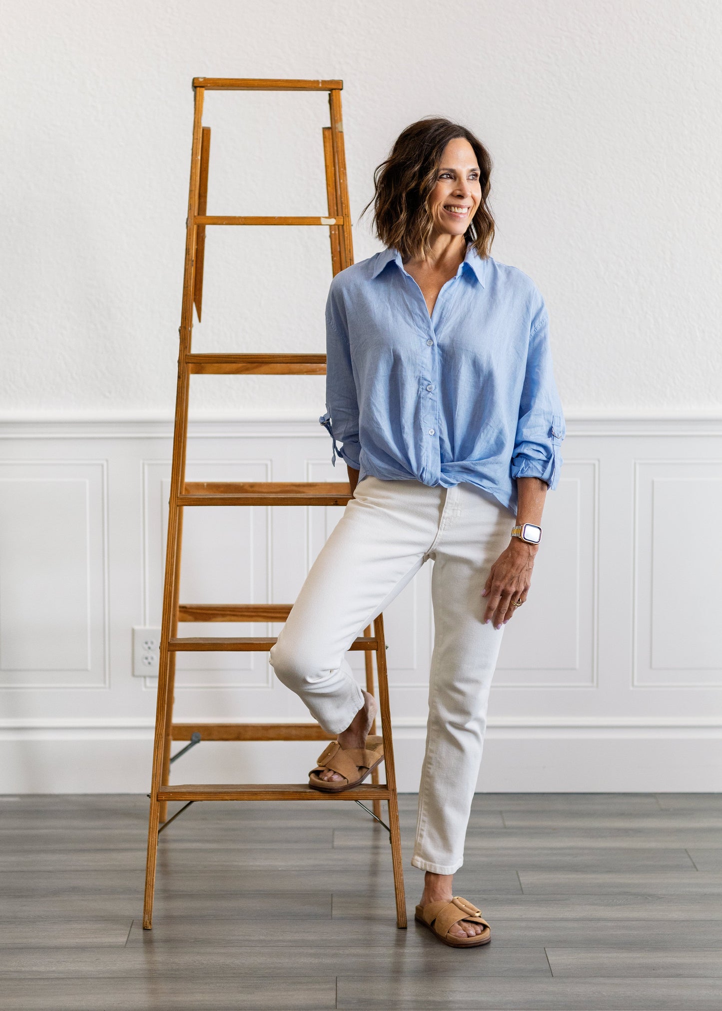 Double Button Straight Jeans in Off White